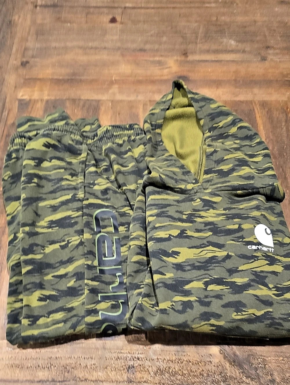 Carhartt Camo Hoodie and Jogger Sweatpants Set Green & Black